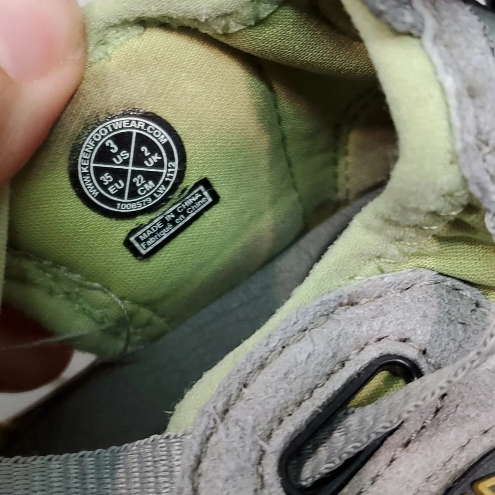 Keen Youth Kids Girls Outdoor Hiking Sandals Shoes sz 3